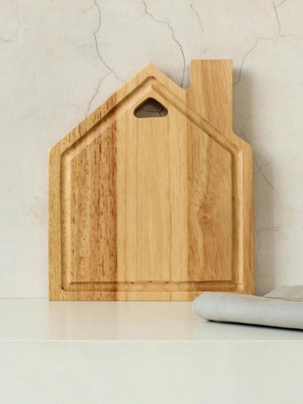 Wooden house-shaped chopping board for kids