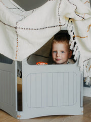 Easy-to-assemble foldaway kids' den.