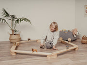 Minimalist balance beam for kids' gymnastics