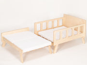 New Horizon growing children's bed