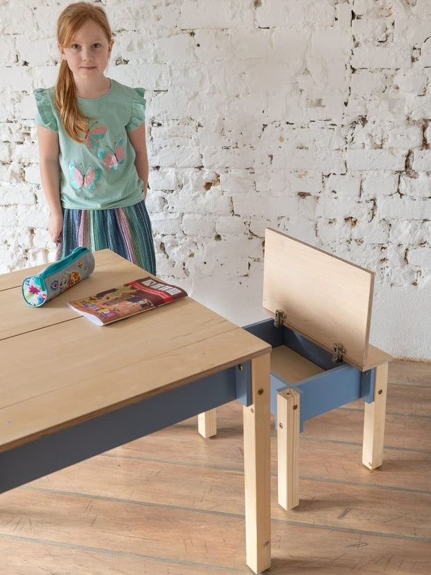 Space-saving Tidy table and chair for kids