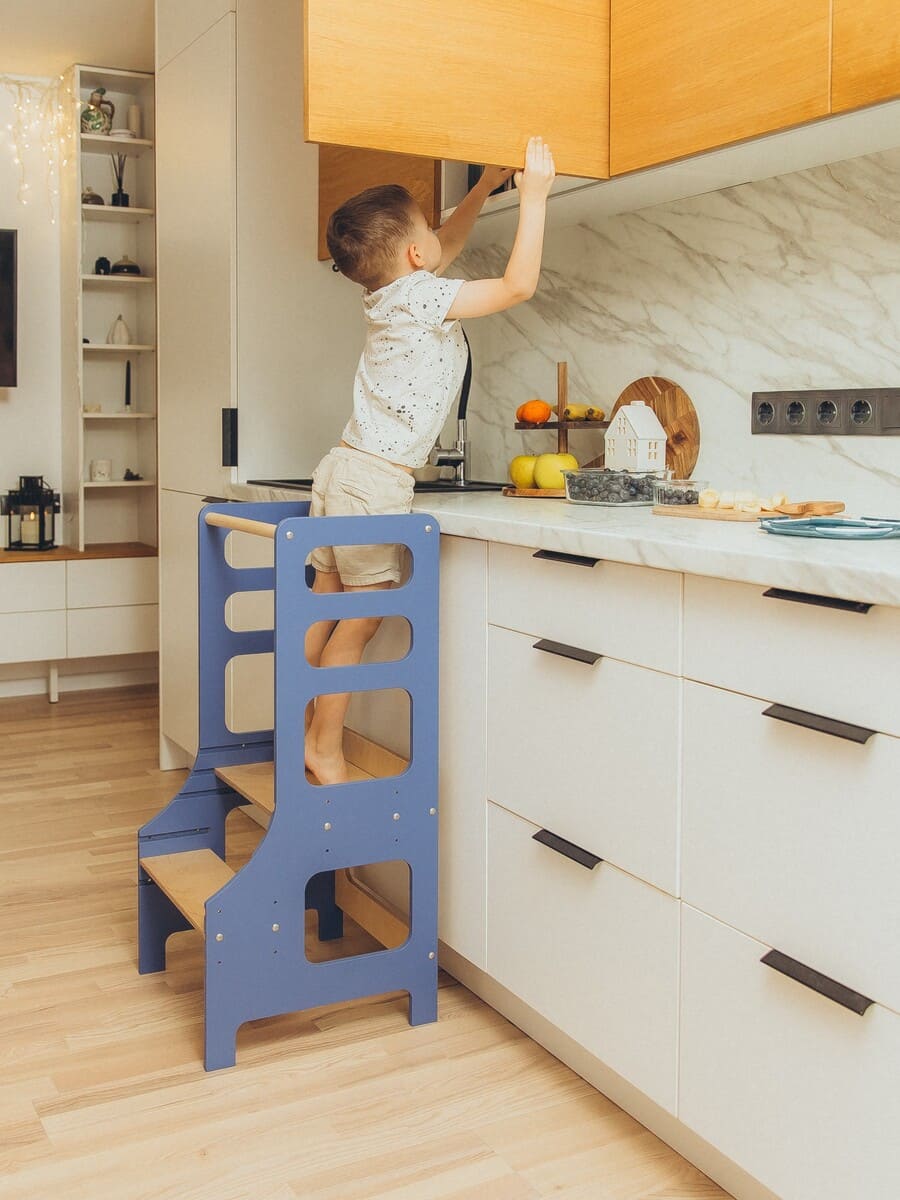 Outlets Folding Helper Tower, Kitchen Helper Tower, Montessori Tower, Adjustable Kitchen