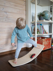 Children's minimalist balance board for indoor play