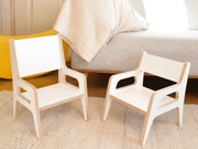 The Pure children's chair with armrests